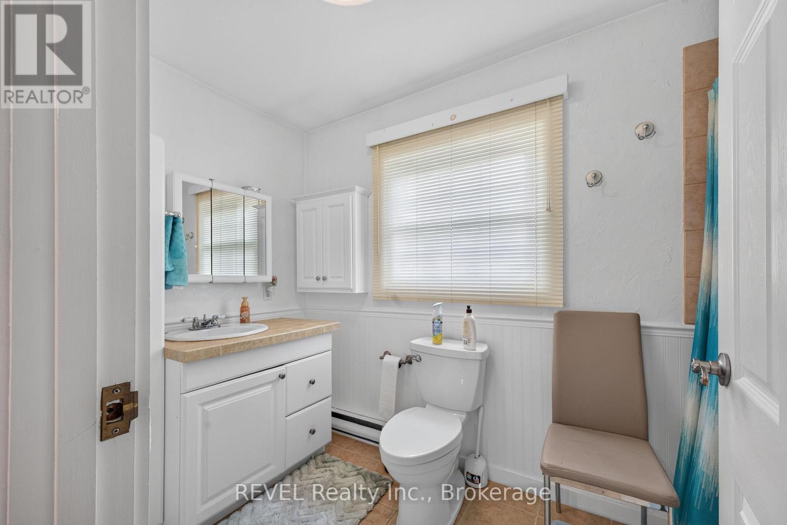 3262 Young Avenue Property Photo 16