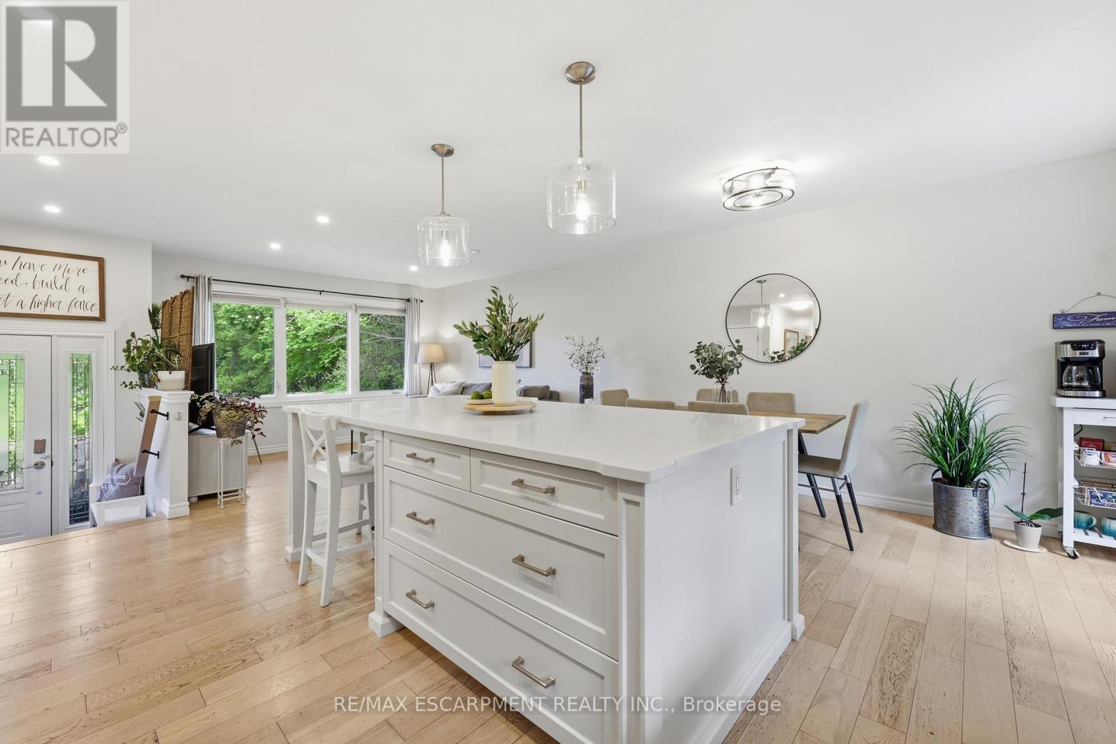 52 Grand Avenue Property Photo 9