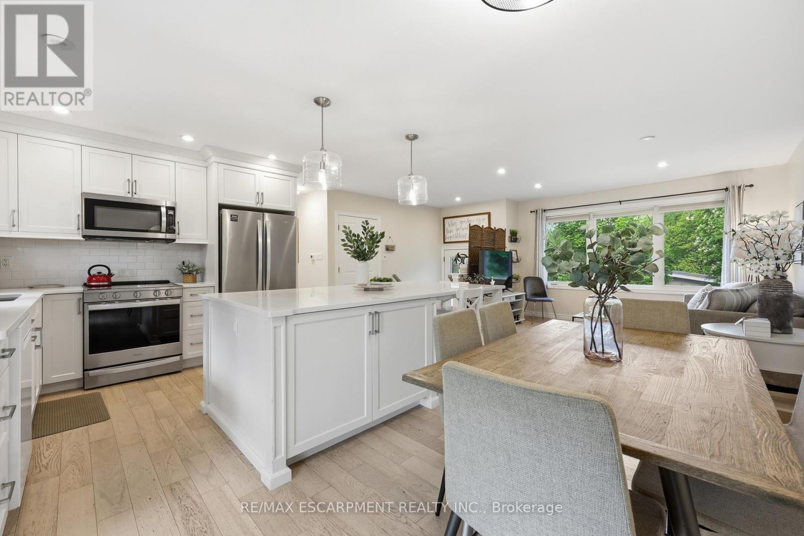 52 Grand Avenue Property Photo 10
