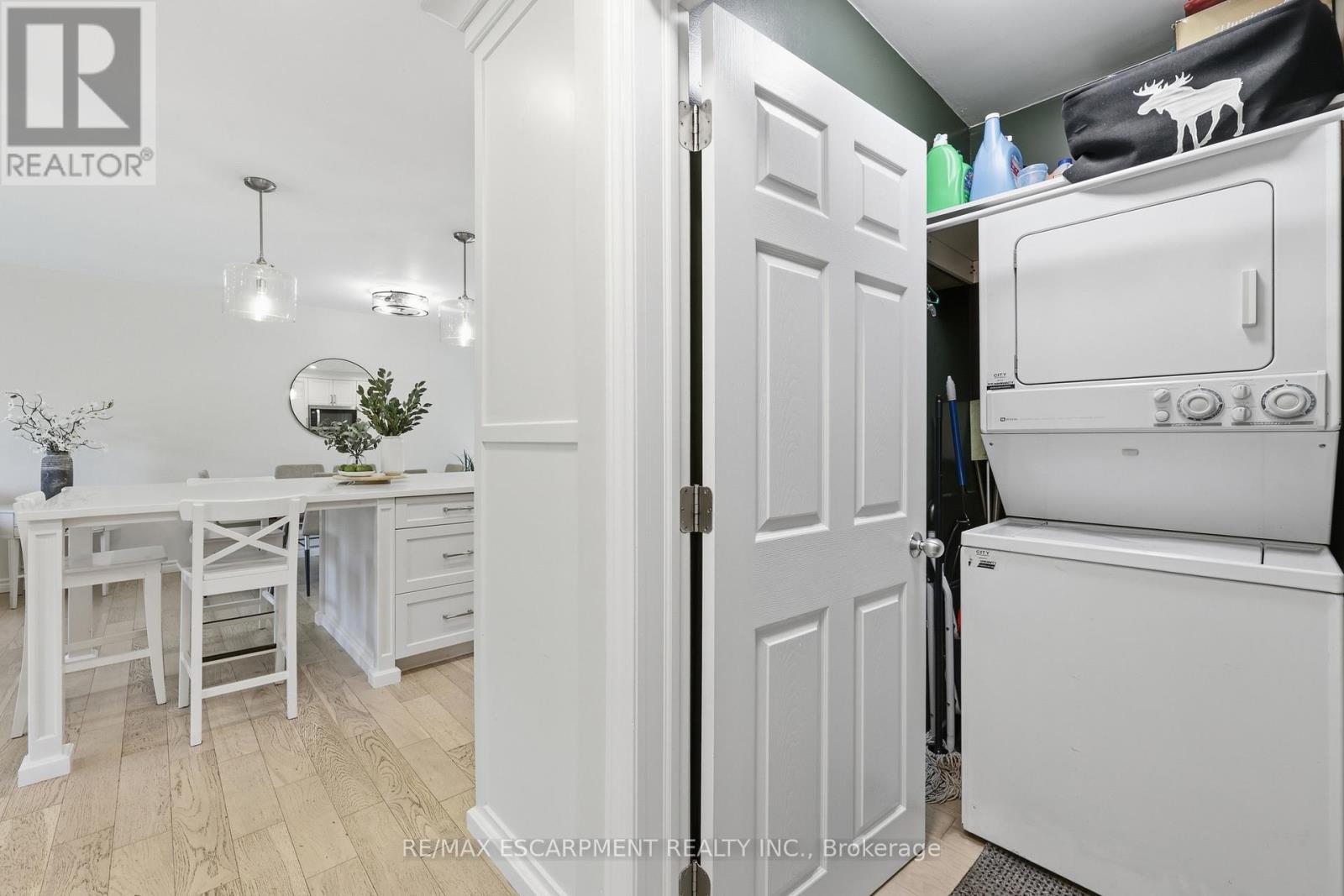 52 Grand Avenue Property Photo 16