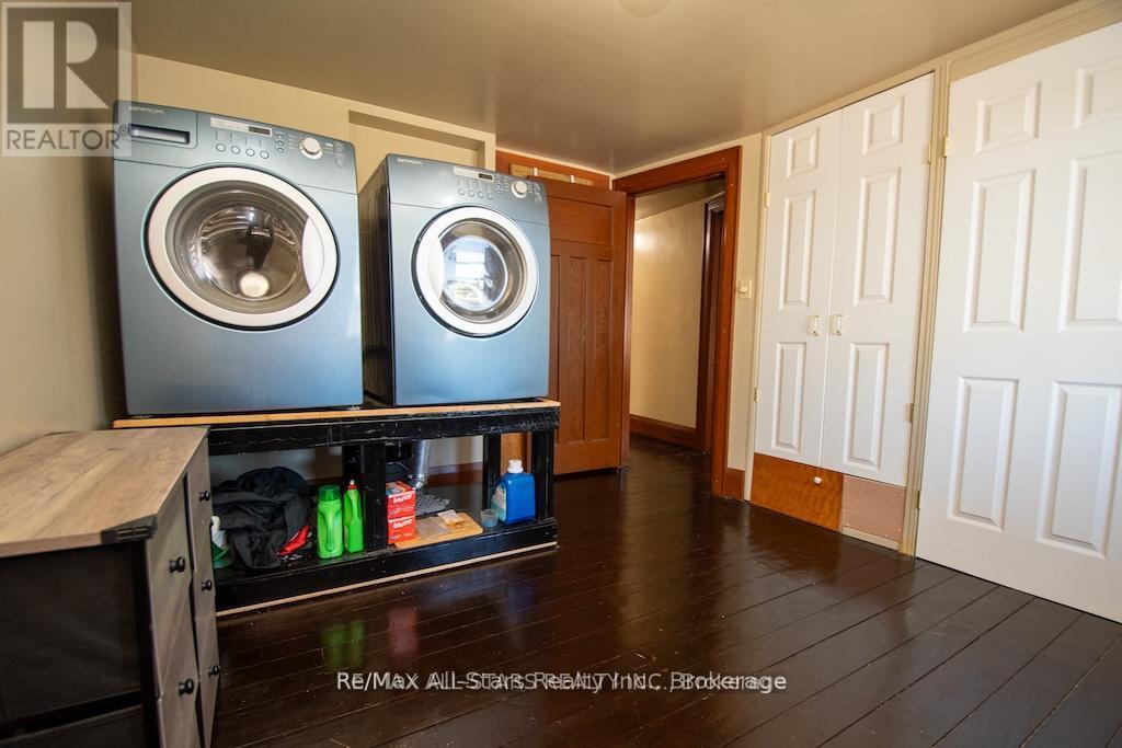 1463 Highway 7a Property Photo 35