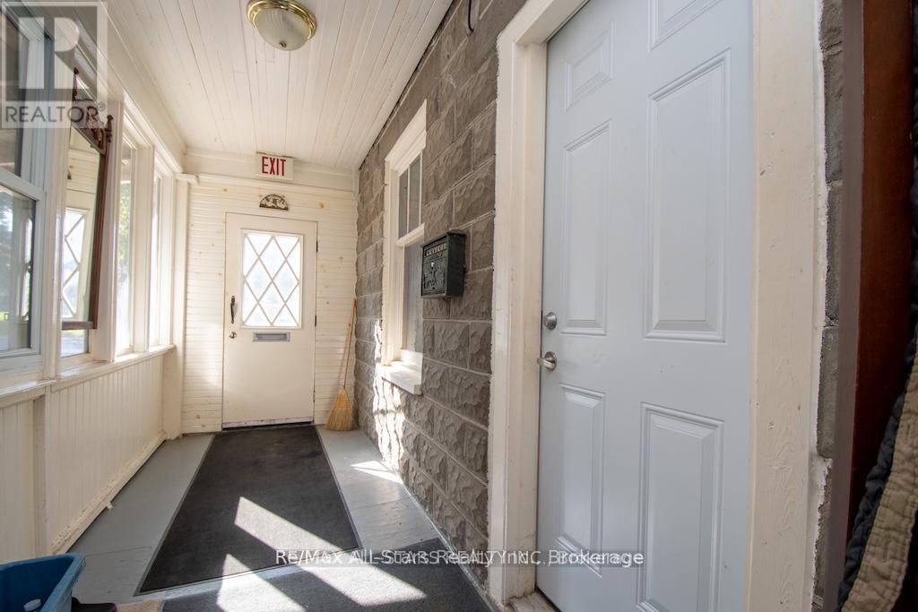1463 Highway 7a Property Photo 37