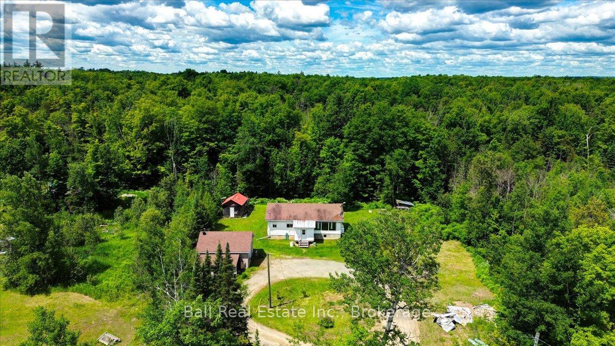 21819 Highway 62 Property Photo 11
