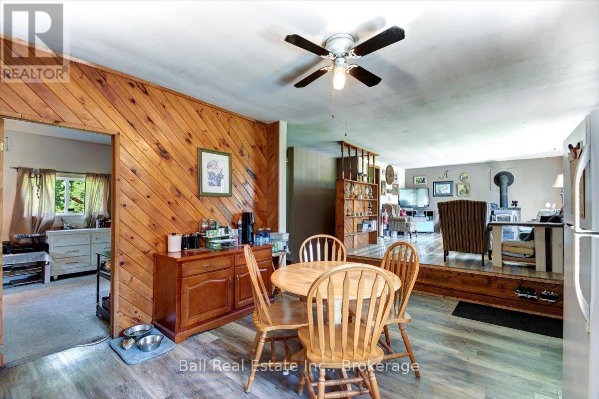 21819 Highway 62 Property Photo 15