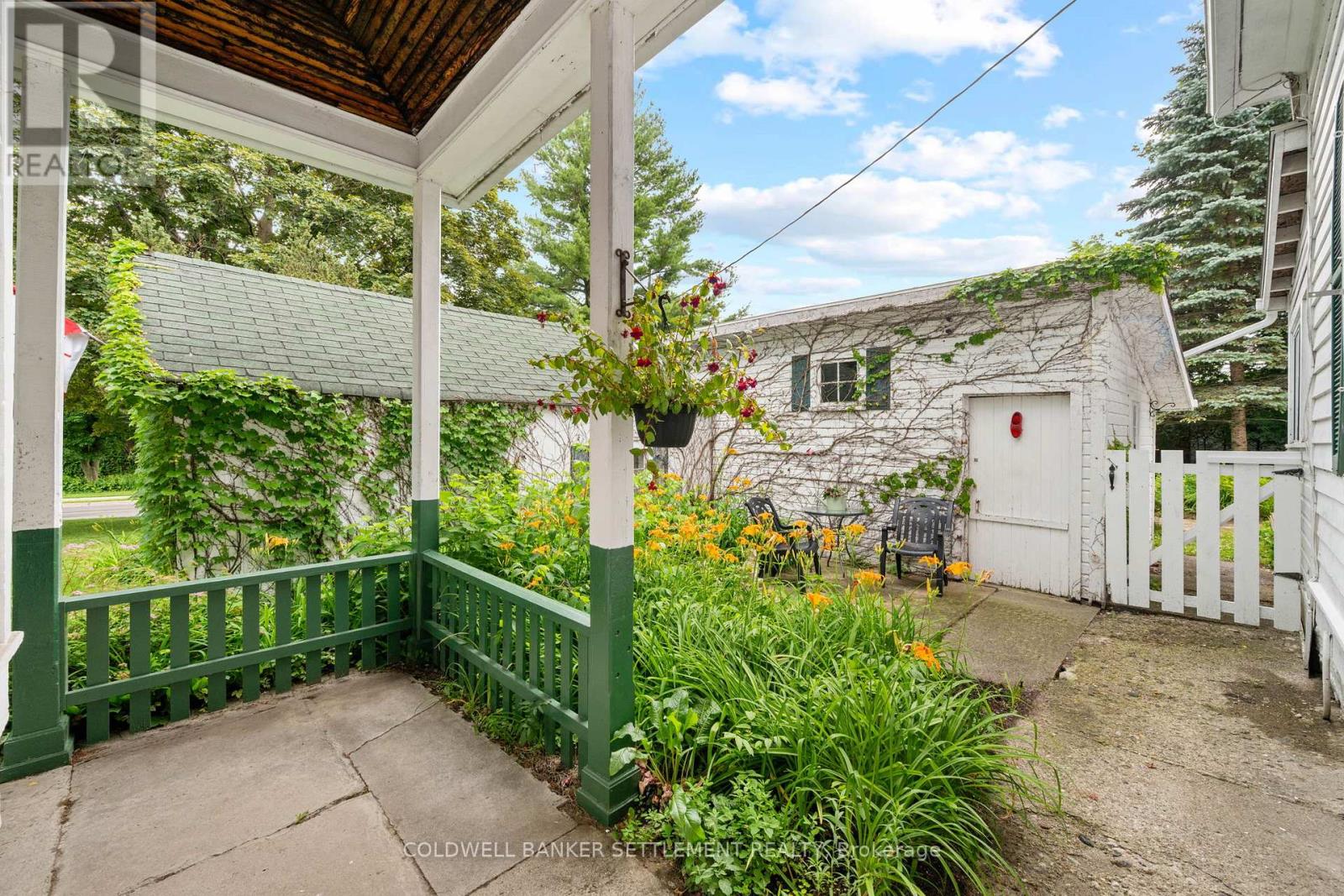 36 Craig Street Property Photo 27