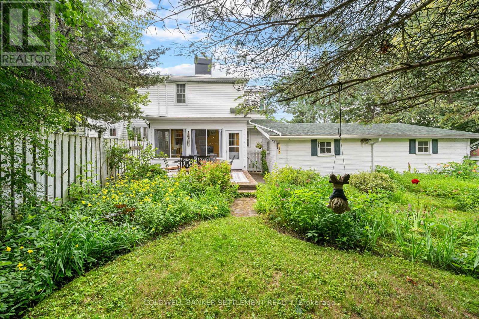 36 Craig Street Property Photo 31