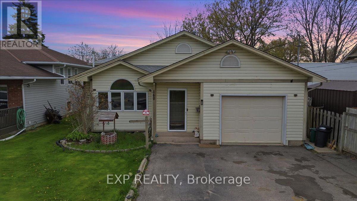 160 DAVIS STREET Property Photo 1