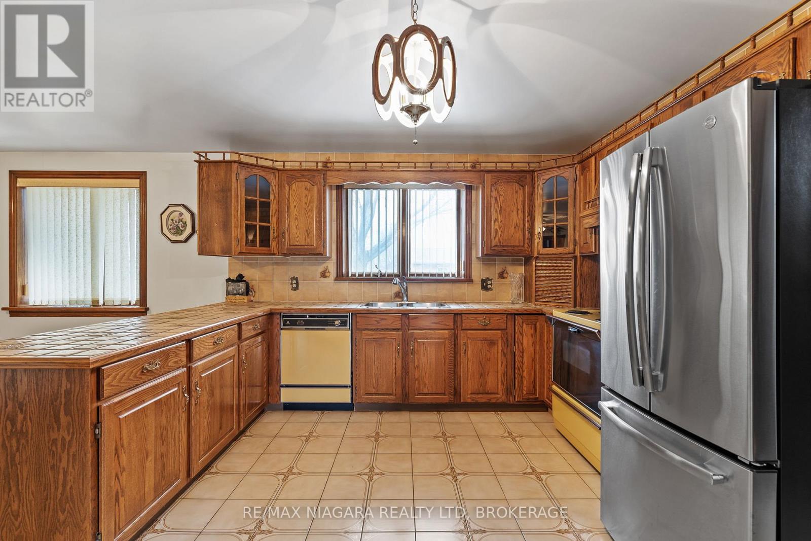11292 Golf Course Road Property Photo 11