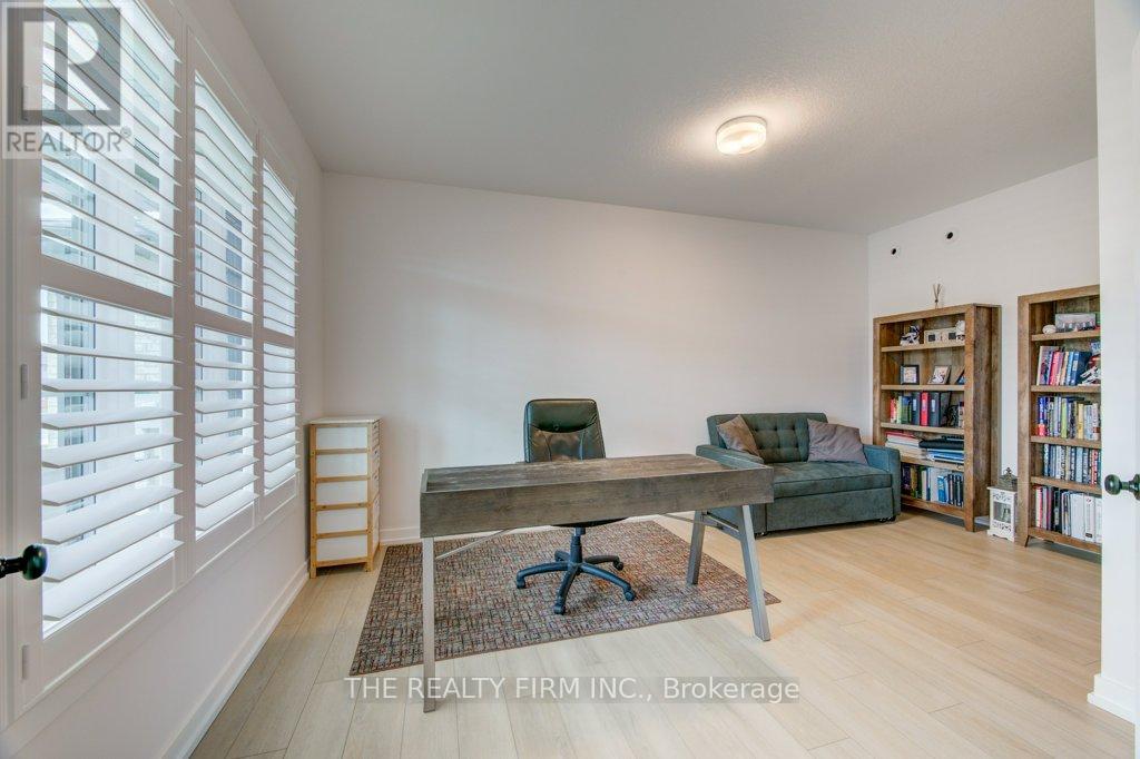 36 White Tail Path Property Photo 6