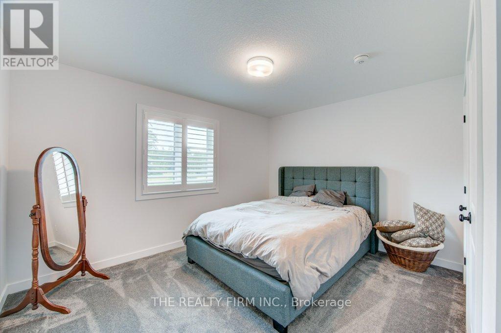36 White Tail Path Property Photo 29