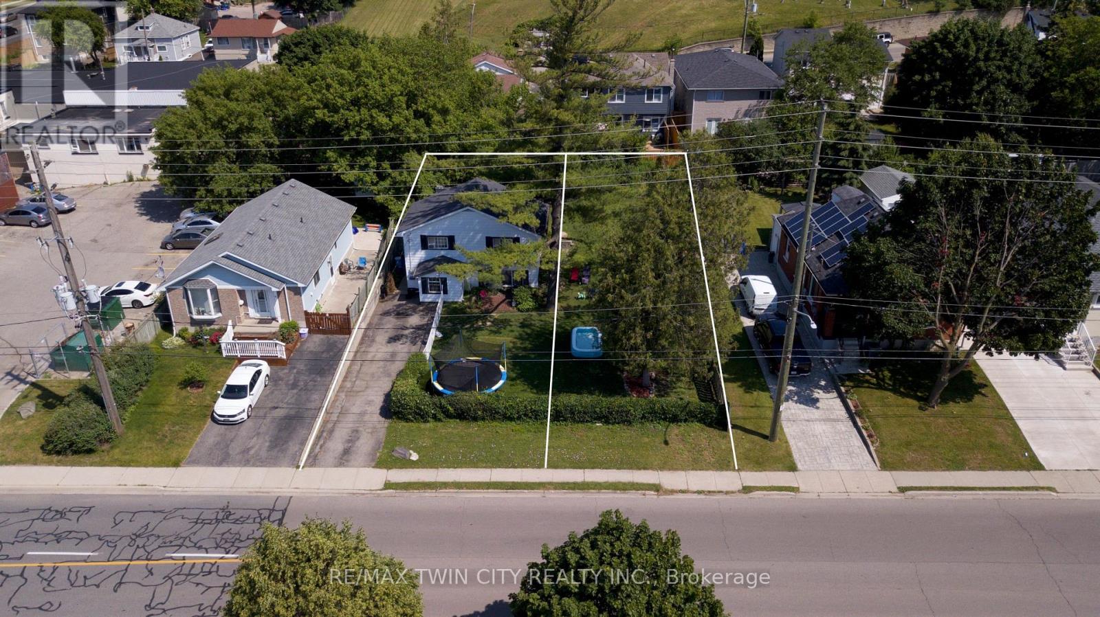 13 Brooklyne Road Property Photo 1