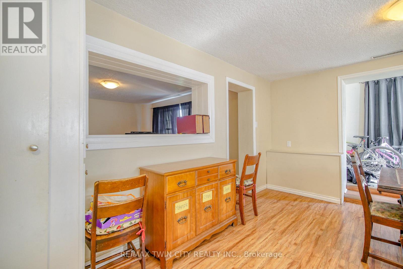 13 Brooklyne Road Property Photo 9