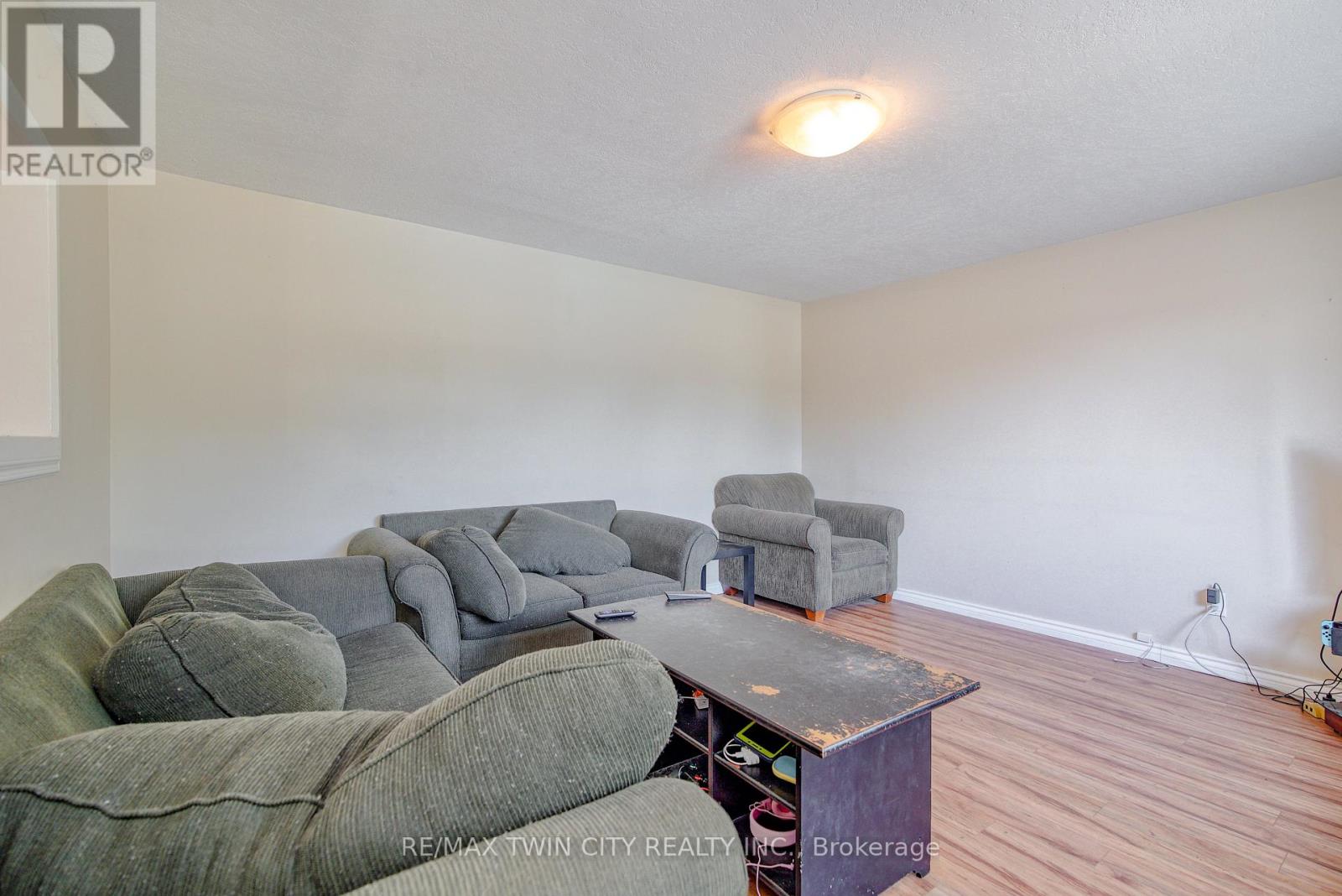 13 Brooklyne Road Property Photo 14