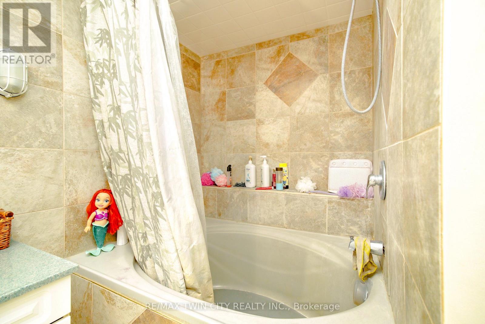 13 Brooklyne Road Property Photo 16