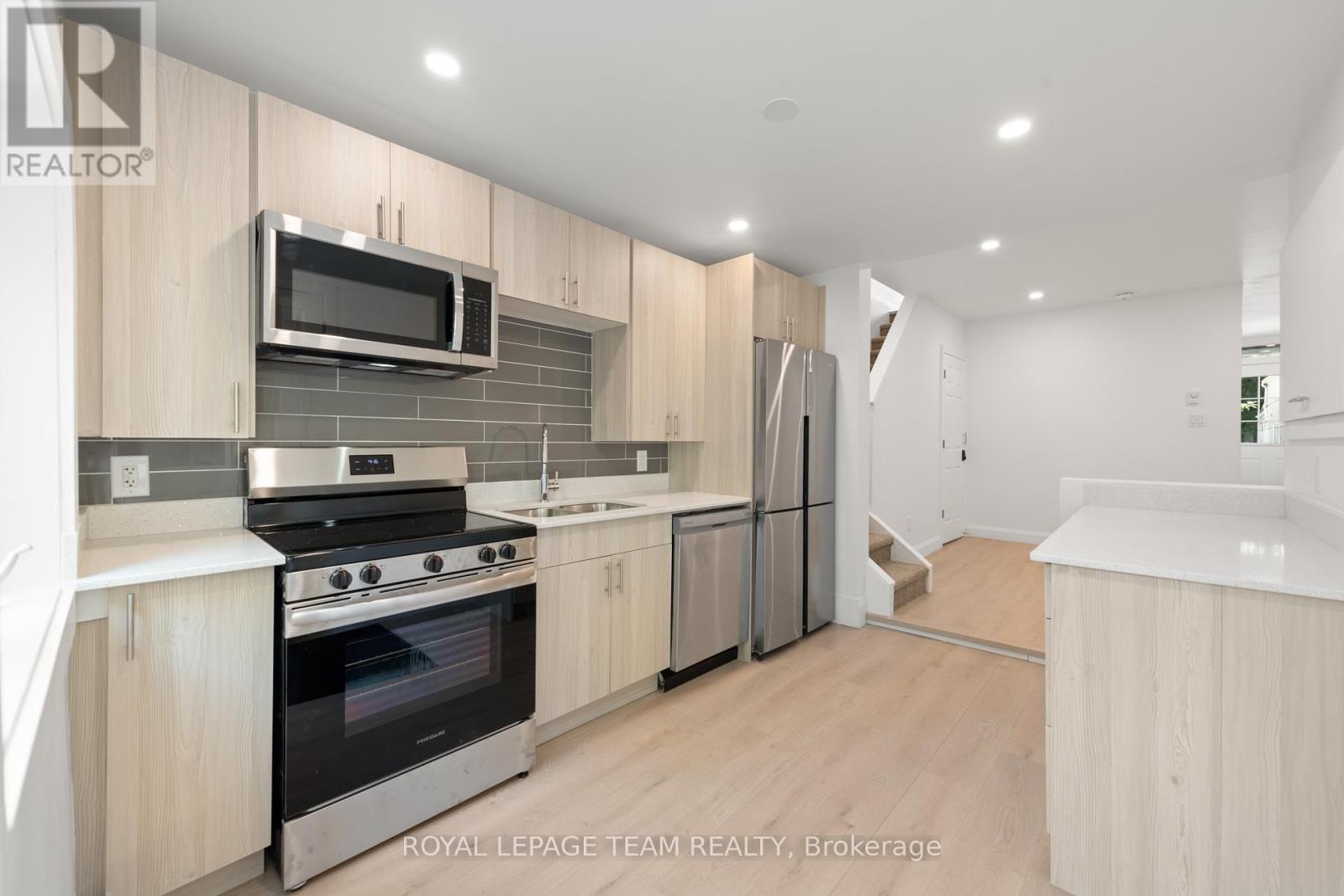 143 St Andrew Street Property Photo 16