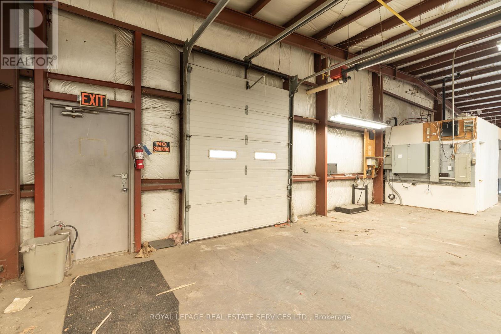 625 Industrial Drive Property Photo 23