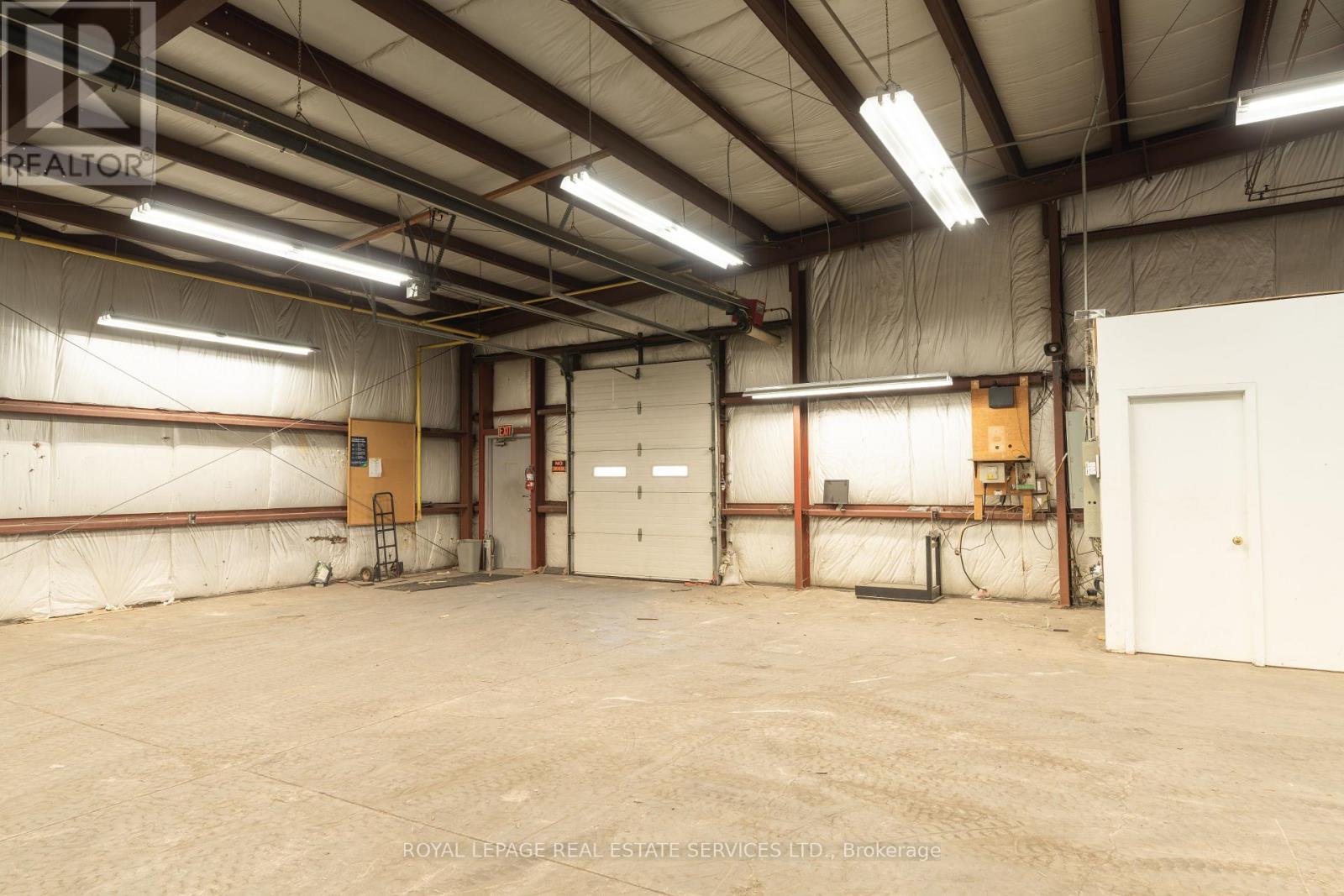625 Industrial Drive Property Photo 29