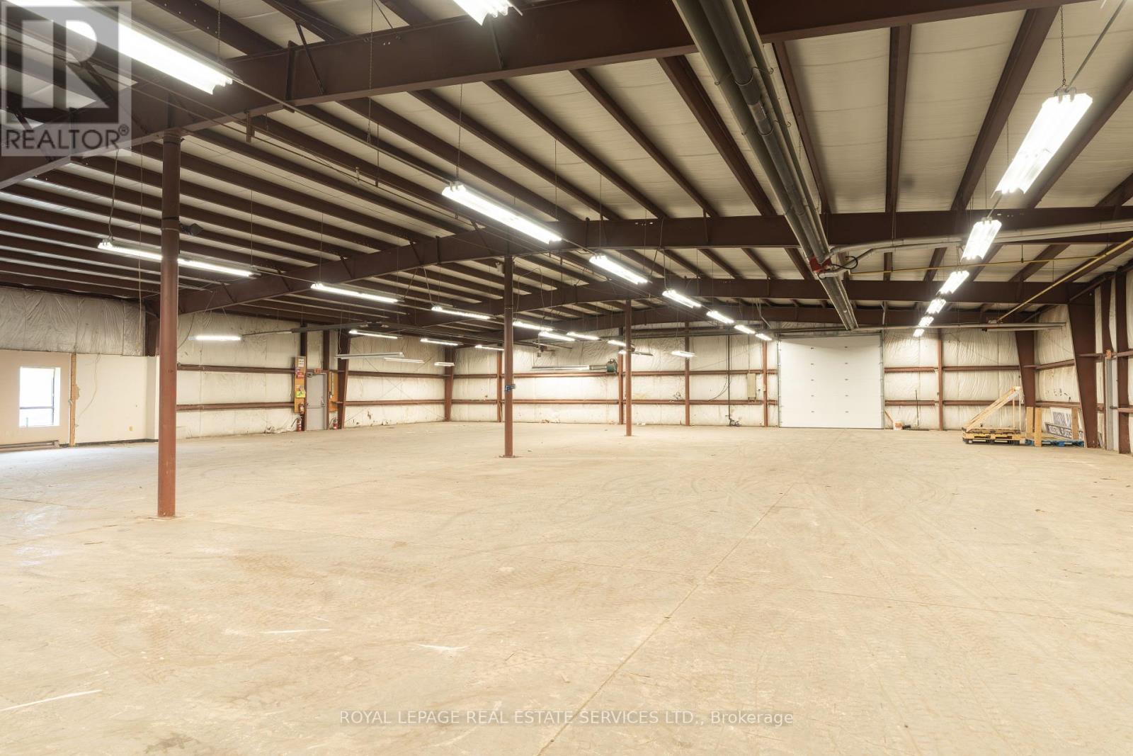 625 Industrial Drive Property Photo 30