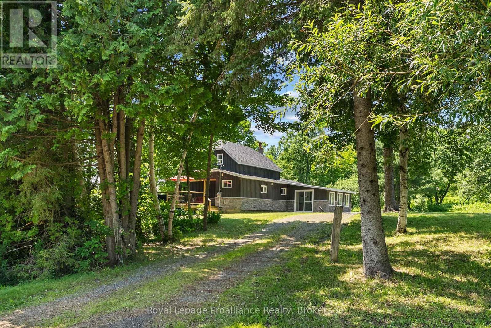 3432 Siberia Road Property Photo 2