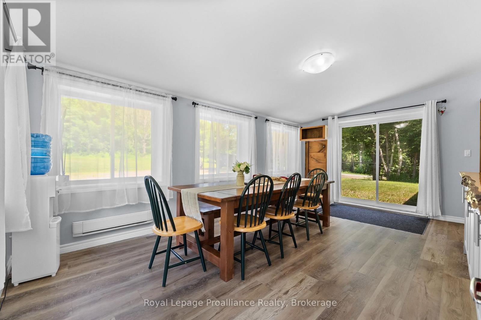 3432 Siberia Road Property Photo 14