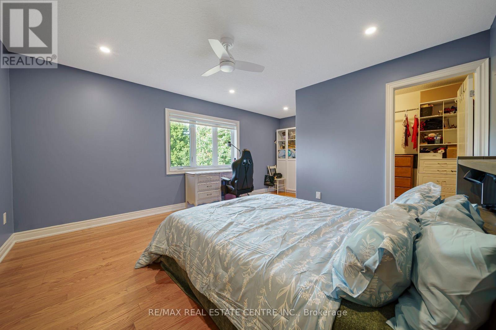 112 Dirksen Court Property Photo 26