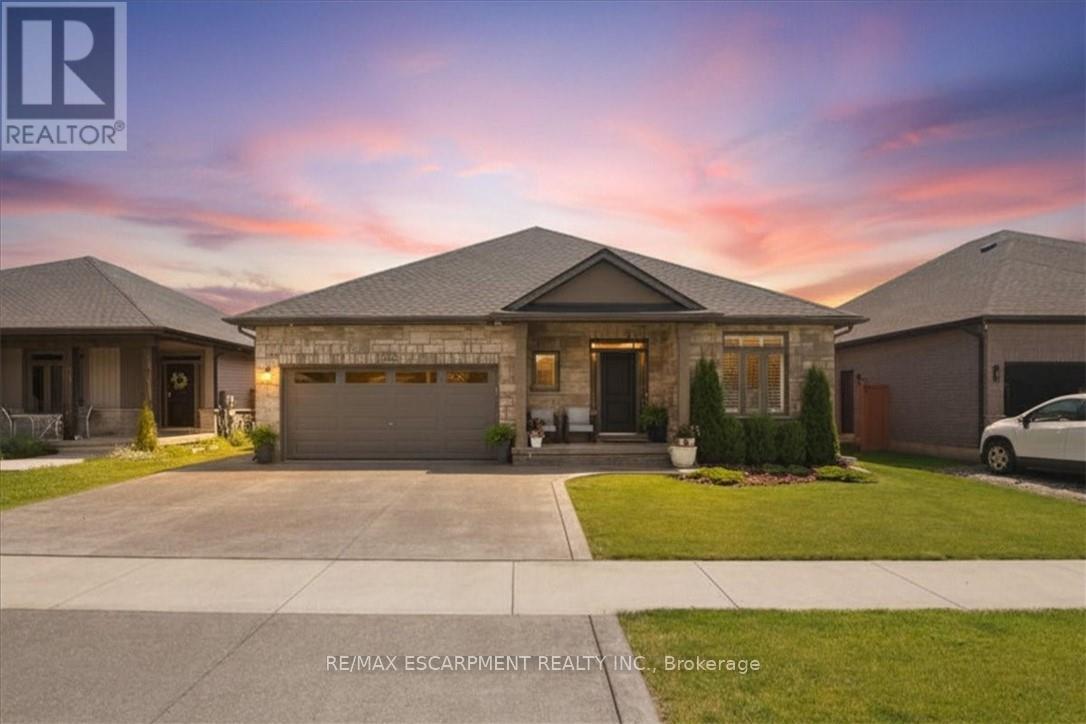 242 Julia Drive Property Photo 1