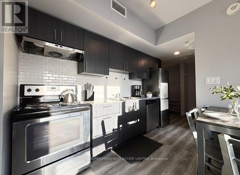 F504 - 275 Larch Street Property Photo 4