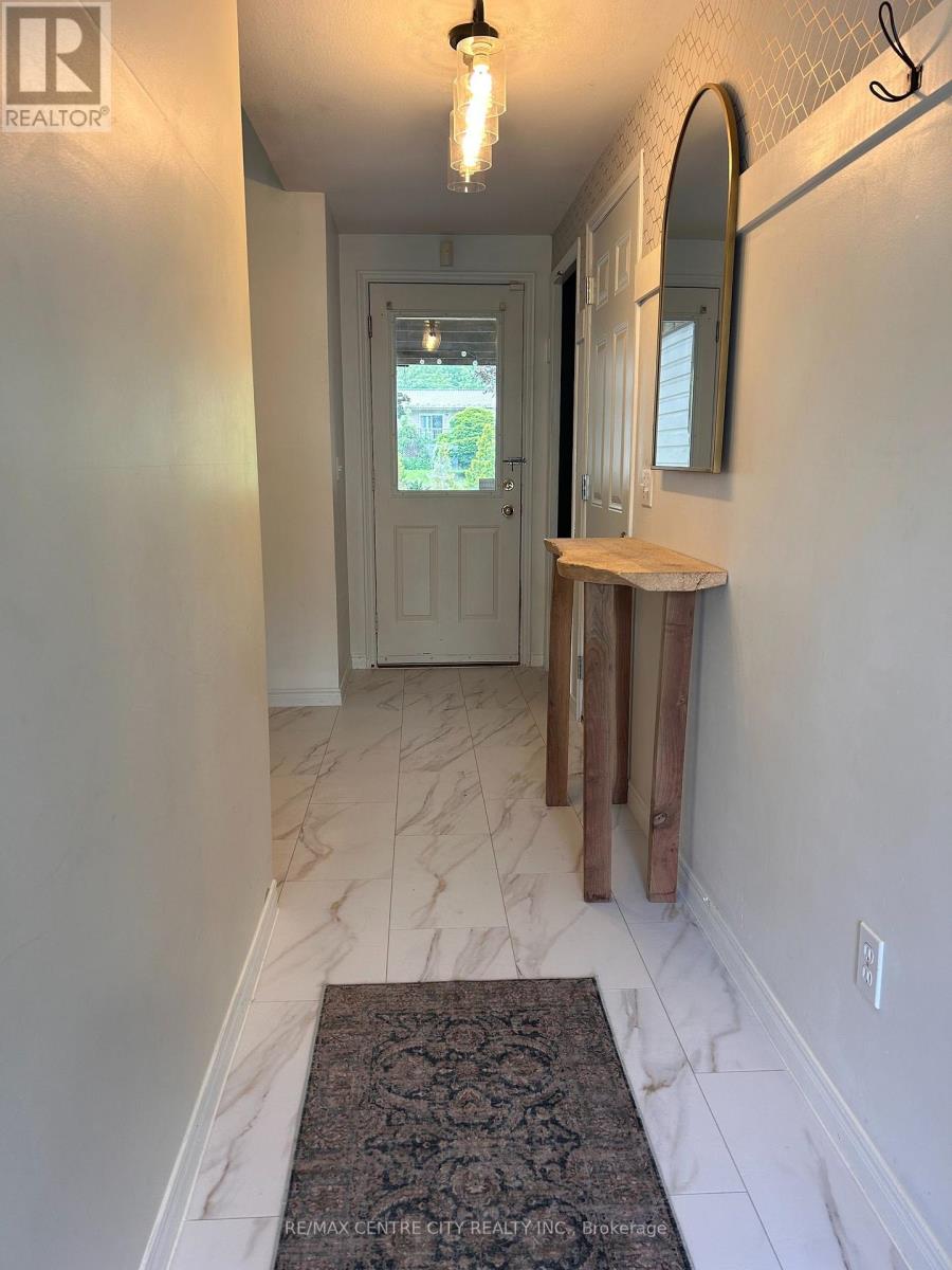 78 Chittim Road Property Photo 2
