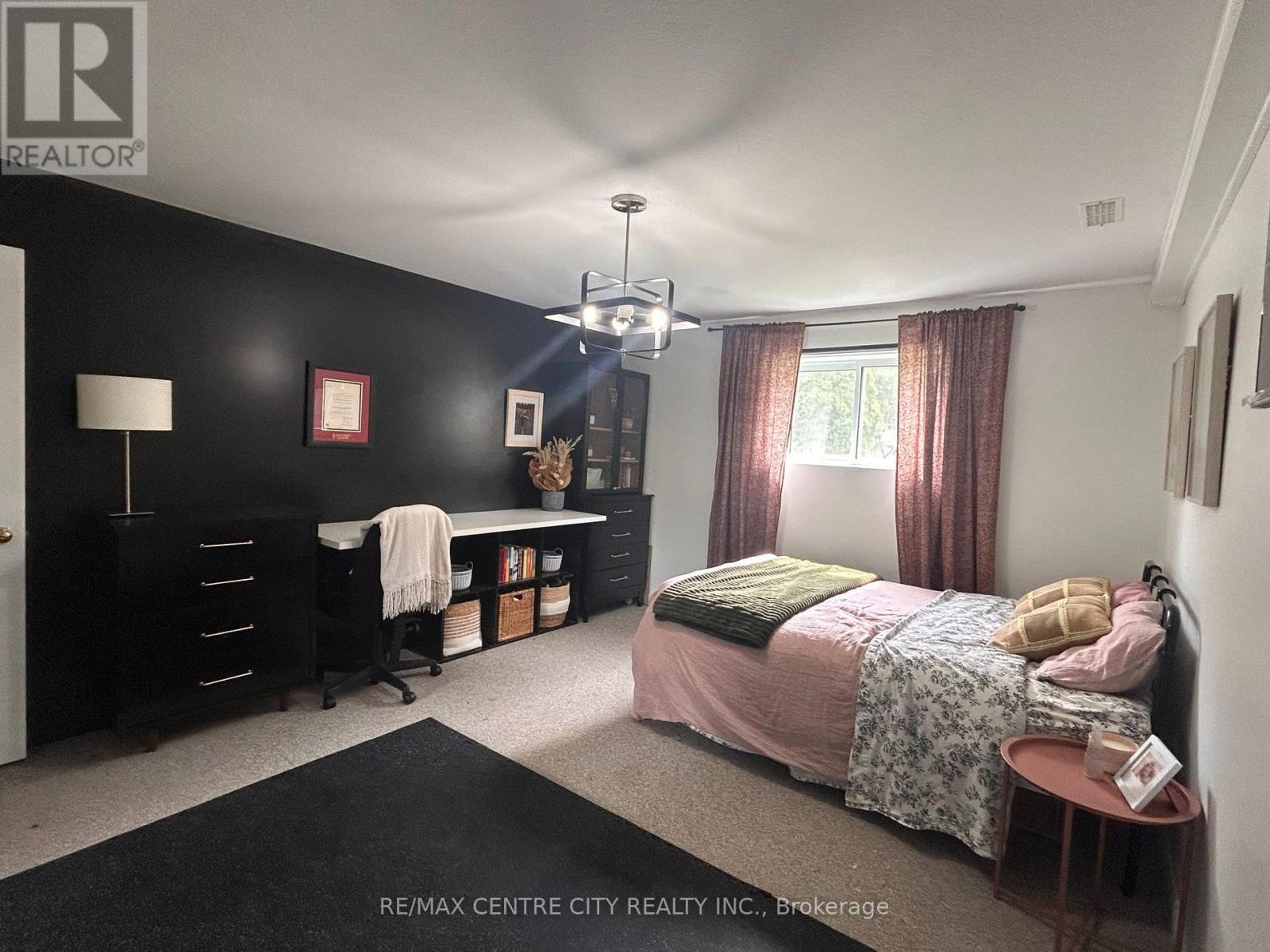 78 Chittim Road Property Photo 20