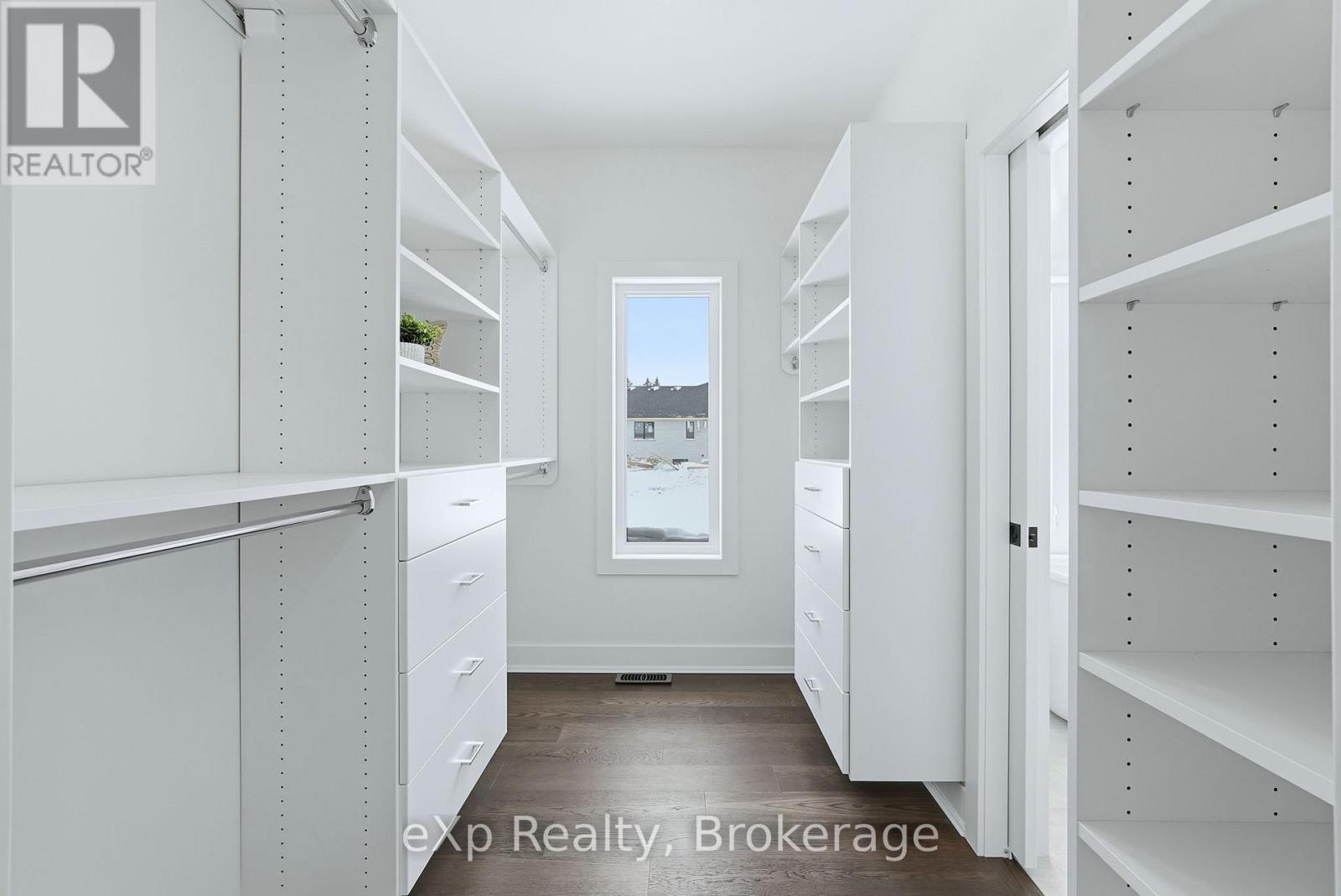 1036 Walton Avenue N Property Photo 26