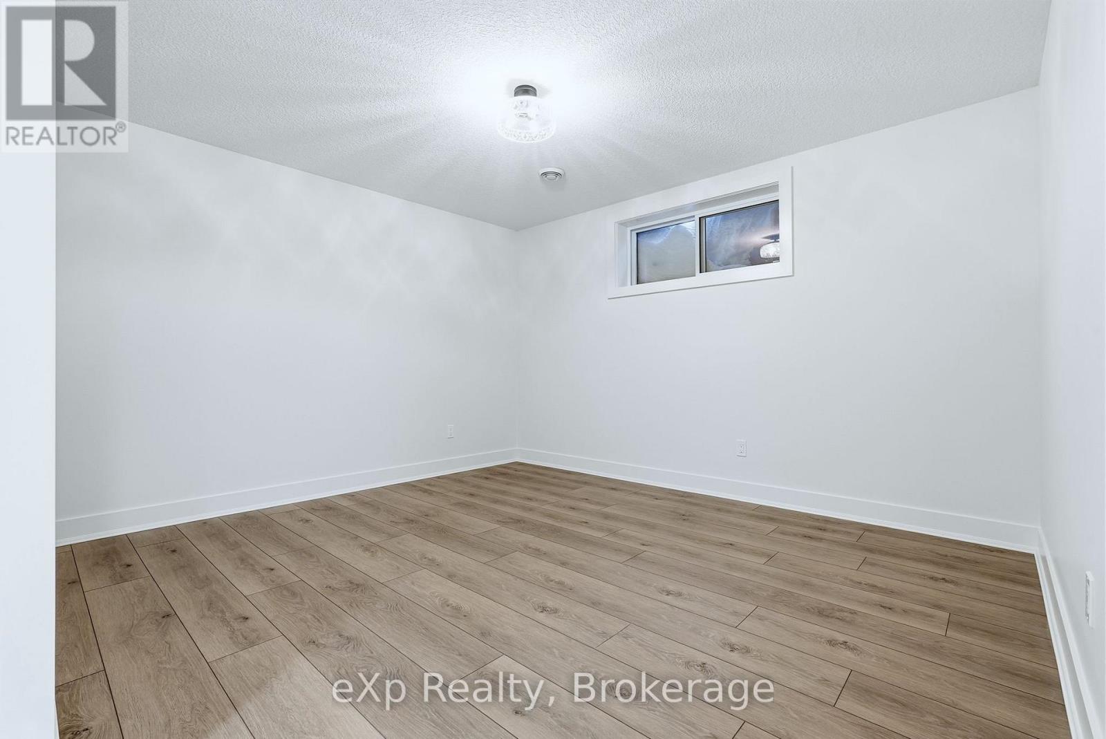 1036 Walton Avenue N Property Photo 34