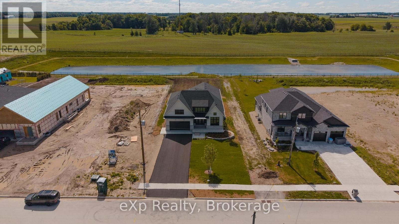 1036 Walton Avenue N Property Photo 36