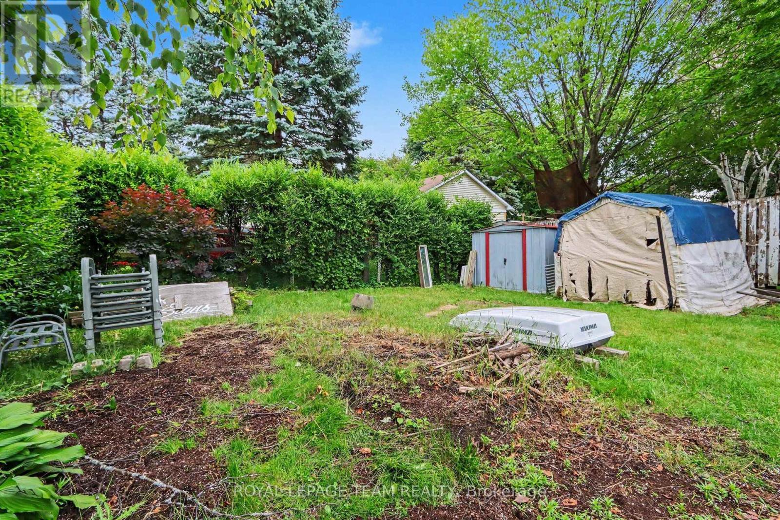 95 Seabrooke Drive Property Photo 28