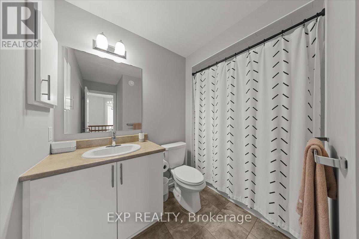 255 Shinleaf Crescent Property Photo 27