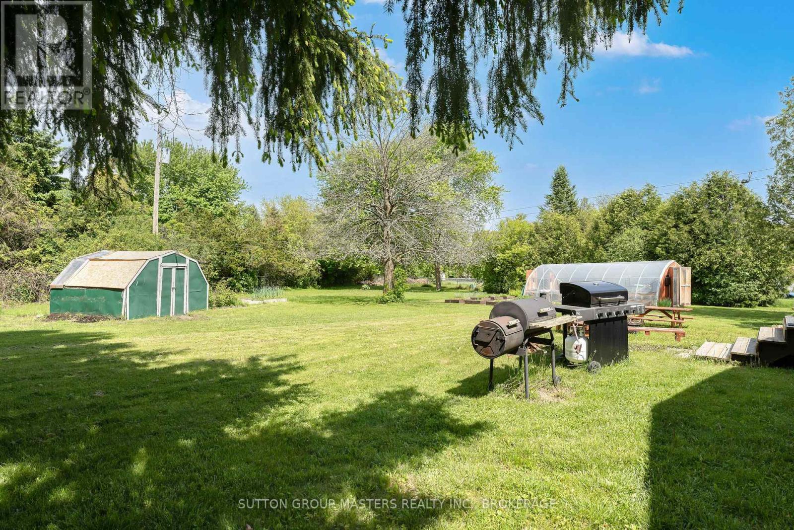 21 Mcdonald Crescent Property Photo 37
