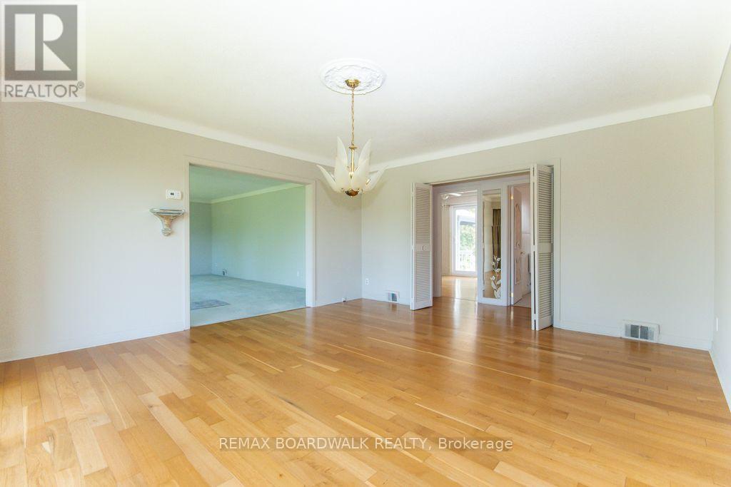3654 Navan Road Property Photo 11