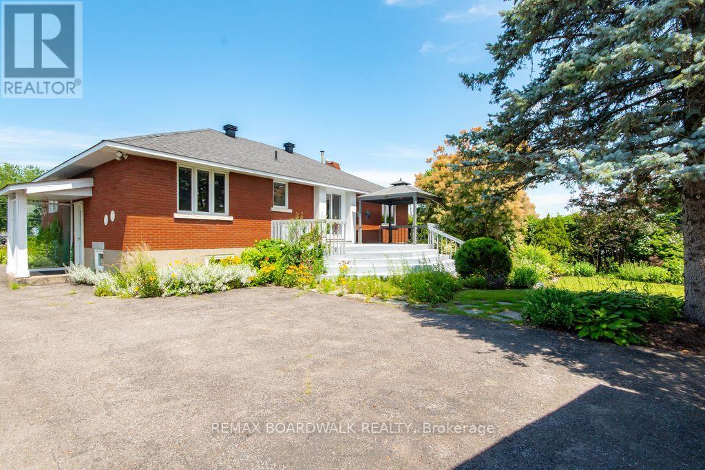 3654 Navan Road Property Photo 44