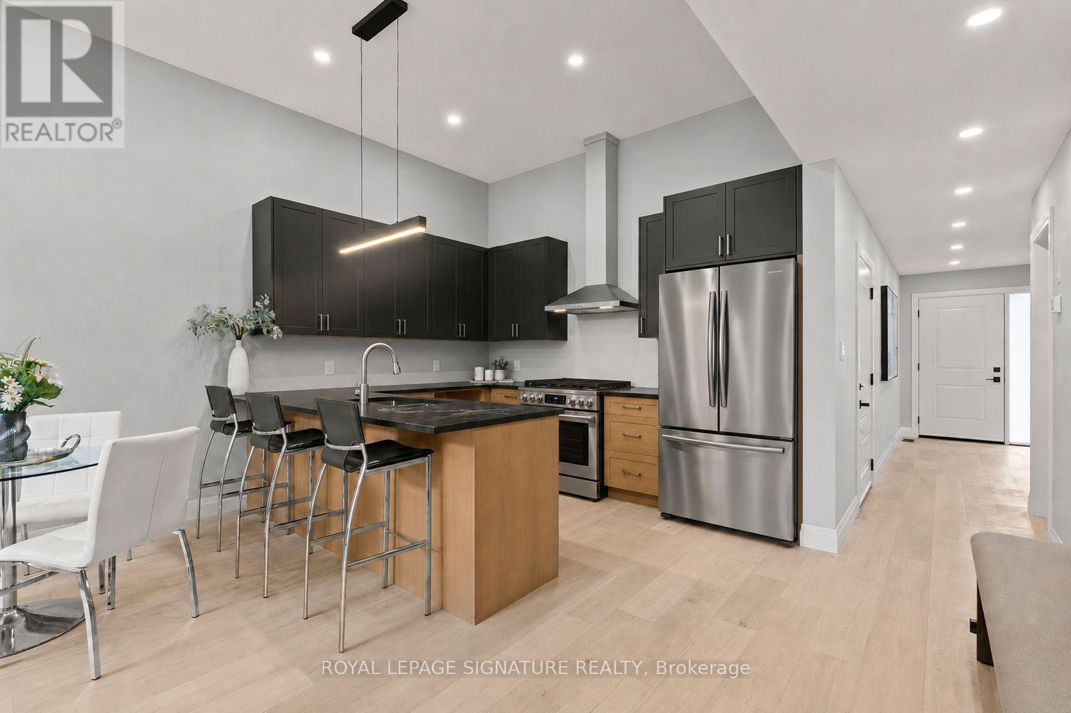 141 King Edward Street Property Photo 6