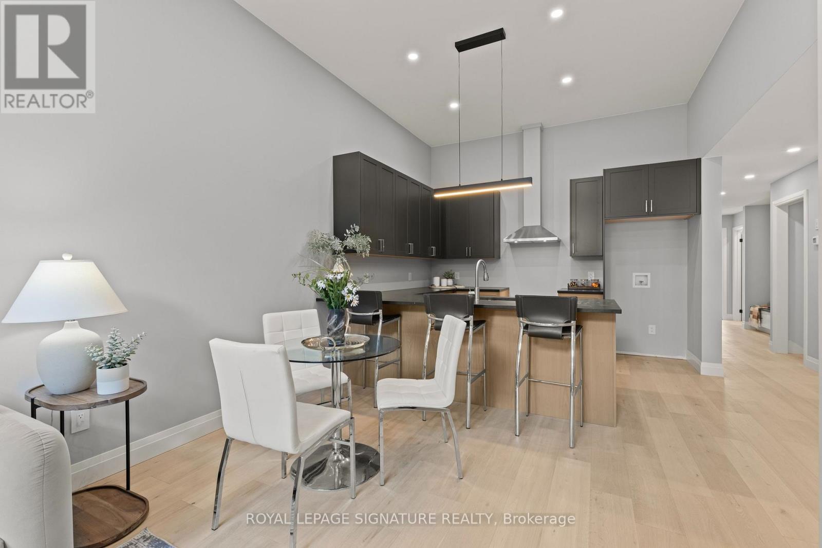 141 King Edward Street Property Photo 10