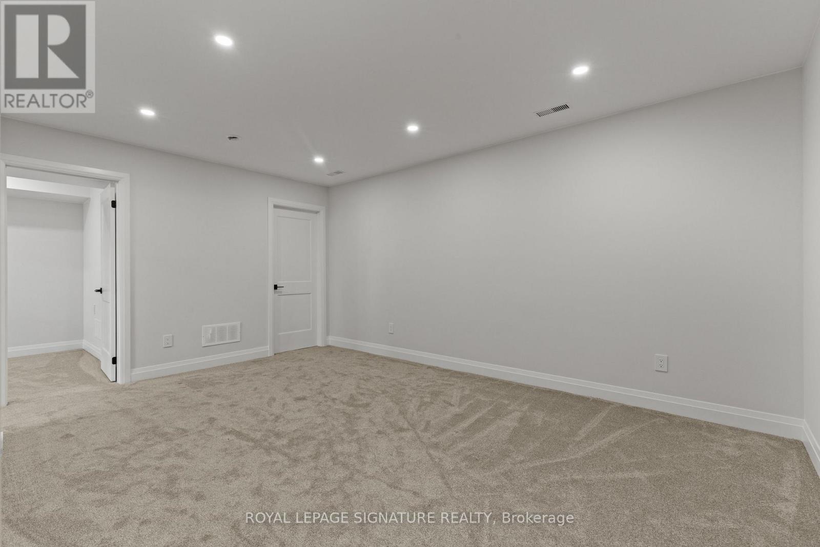 141 King Edward Street Property Photo 20