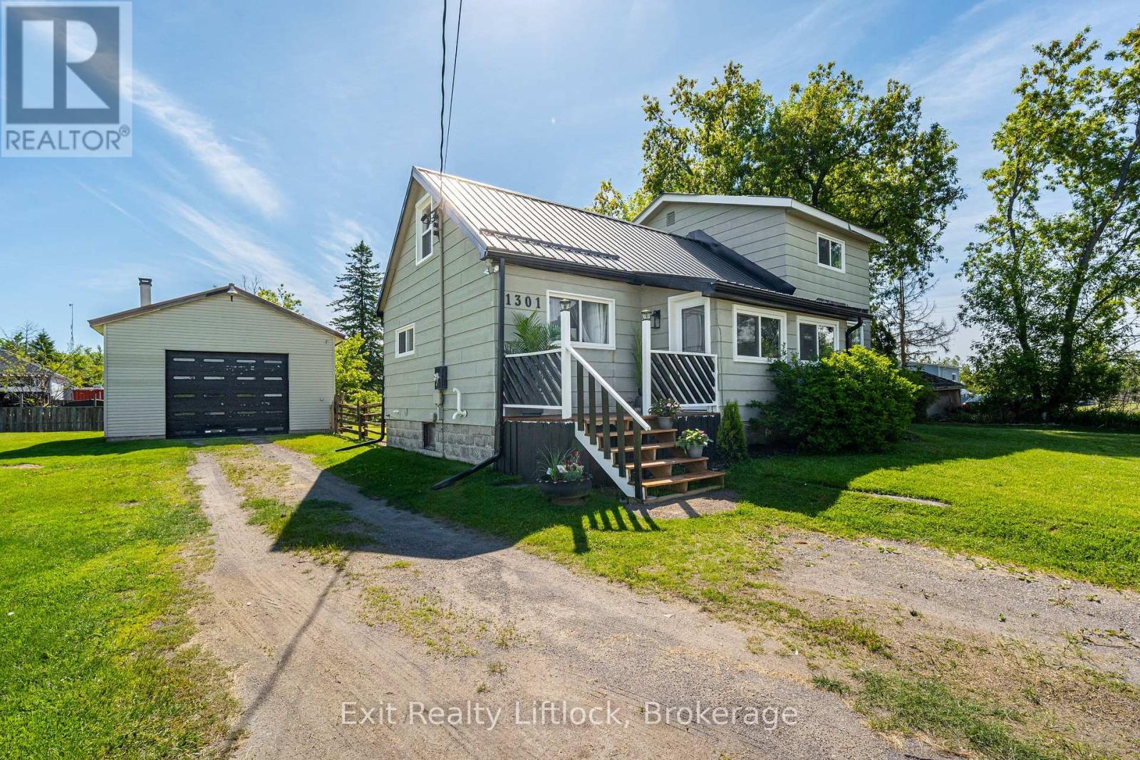 1301 County Rd 28 Property Photo 3