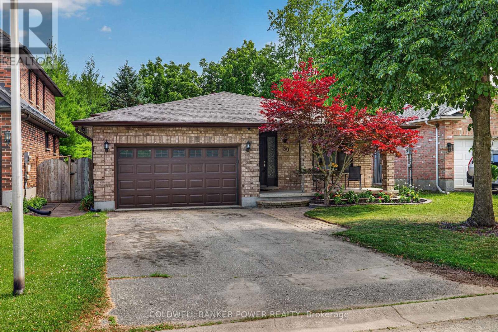 39 SHEPHERD AVENUE Property Photo 1