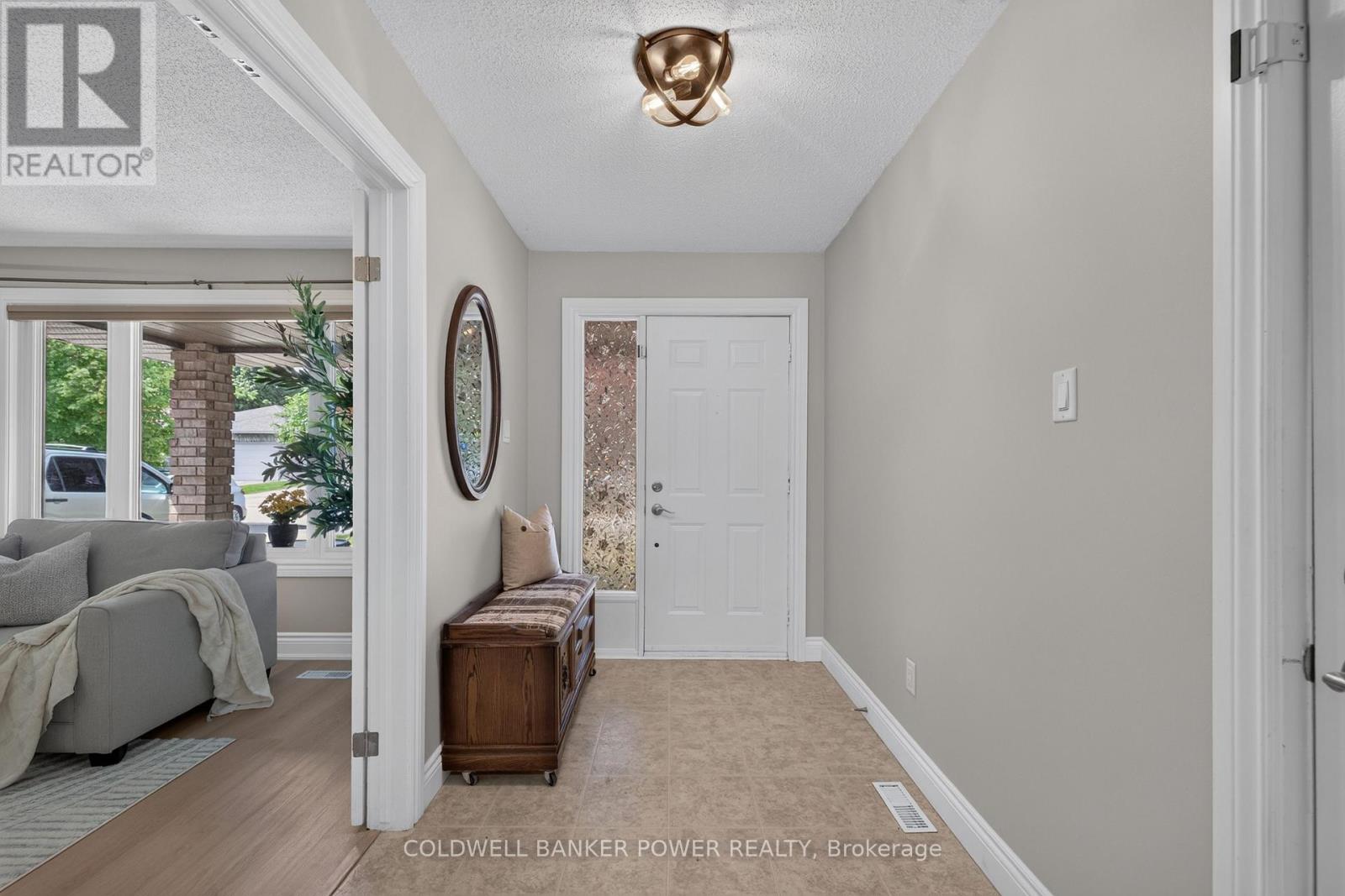 39 Shepherd Avenue Property Photo 4