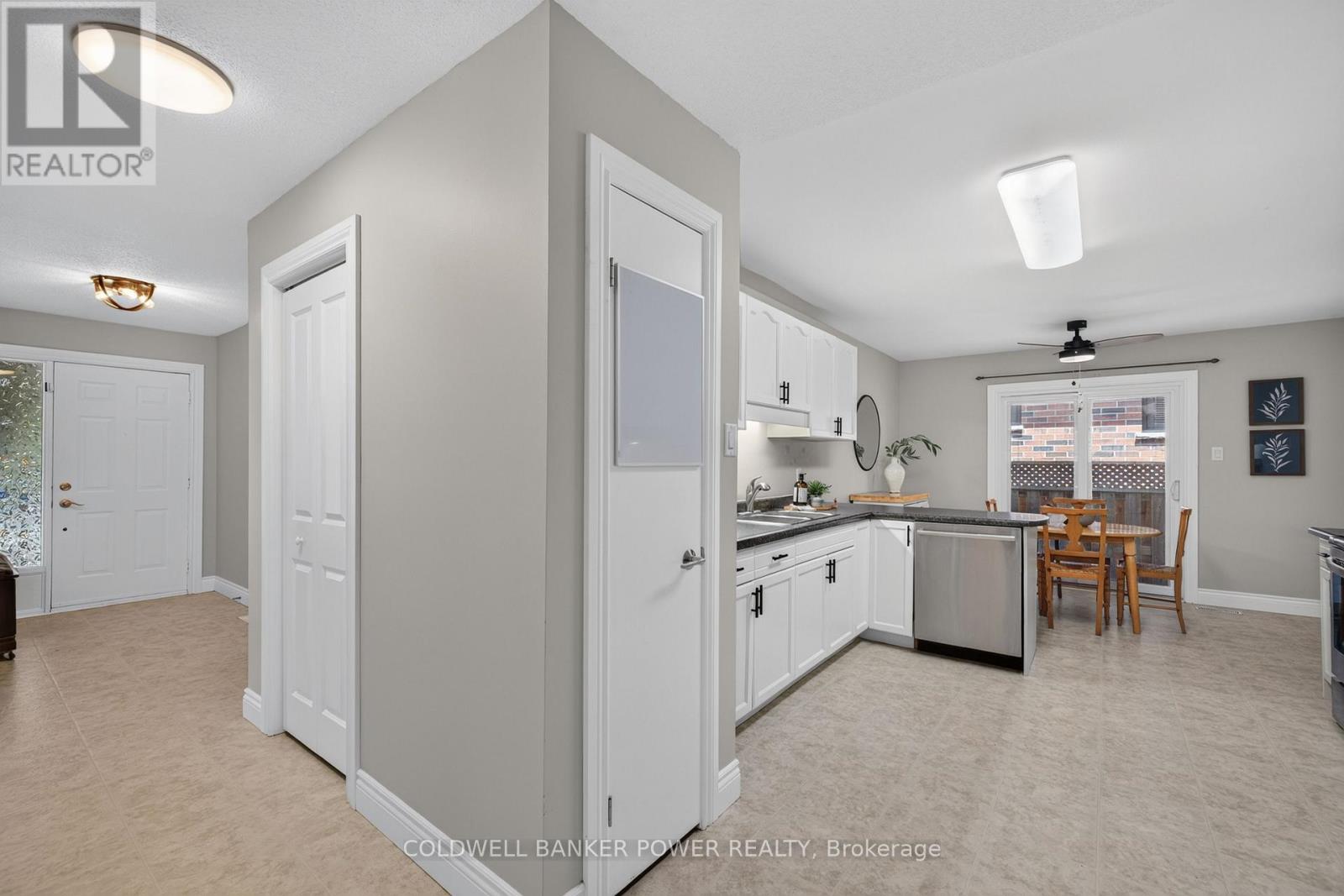 39 Shepherd Avenue Property Photo 10