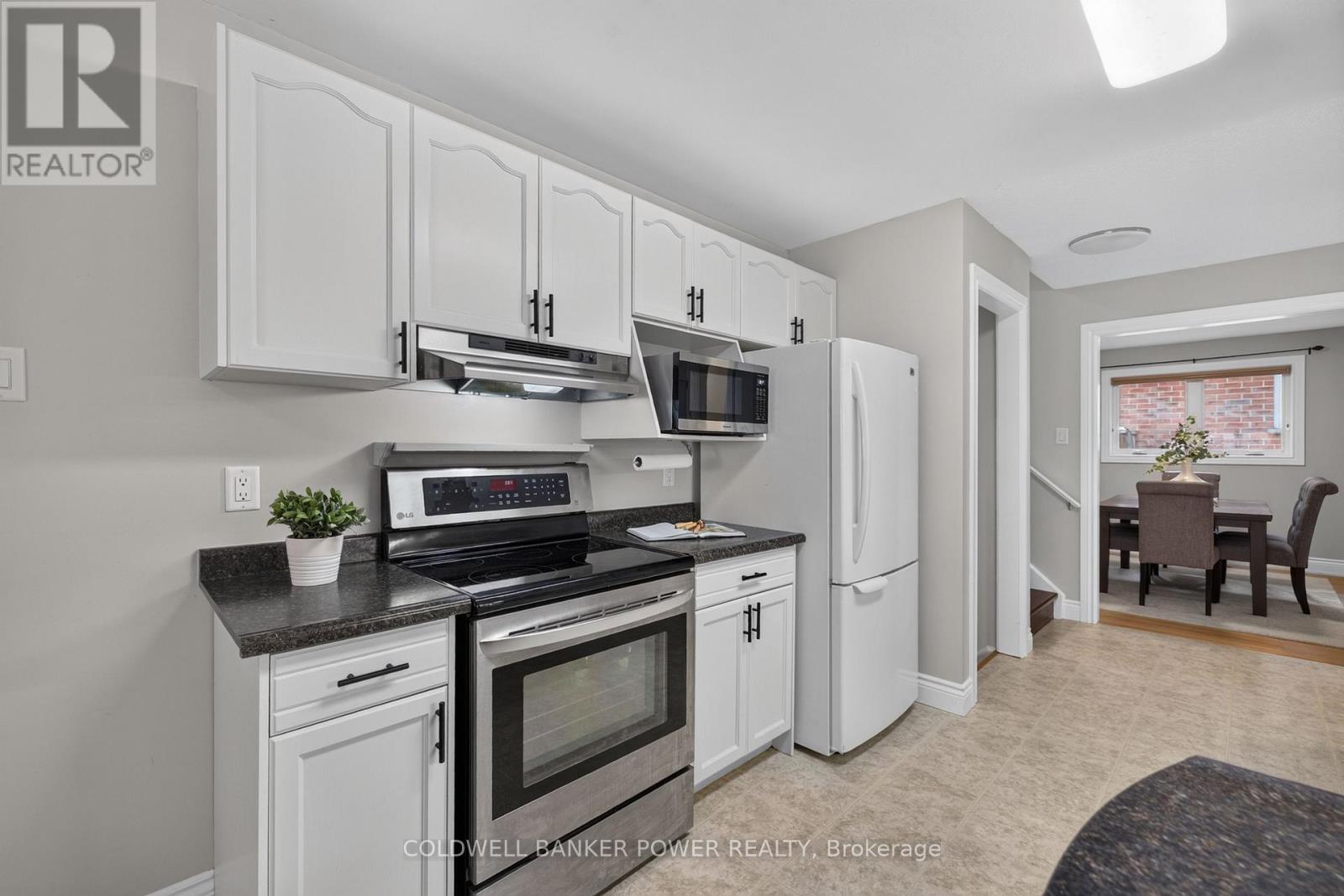 39 Shepherd Avenue Property Photo 14