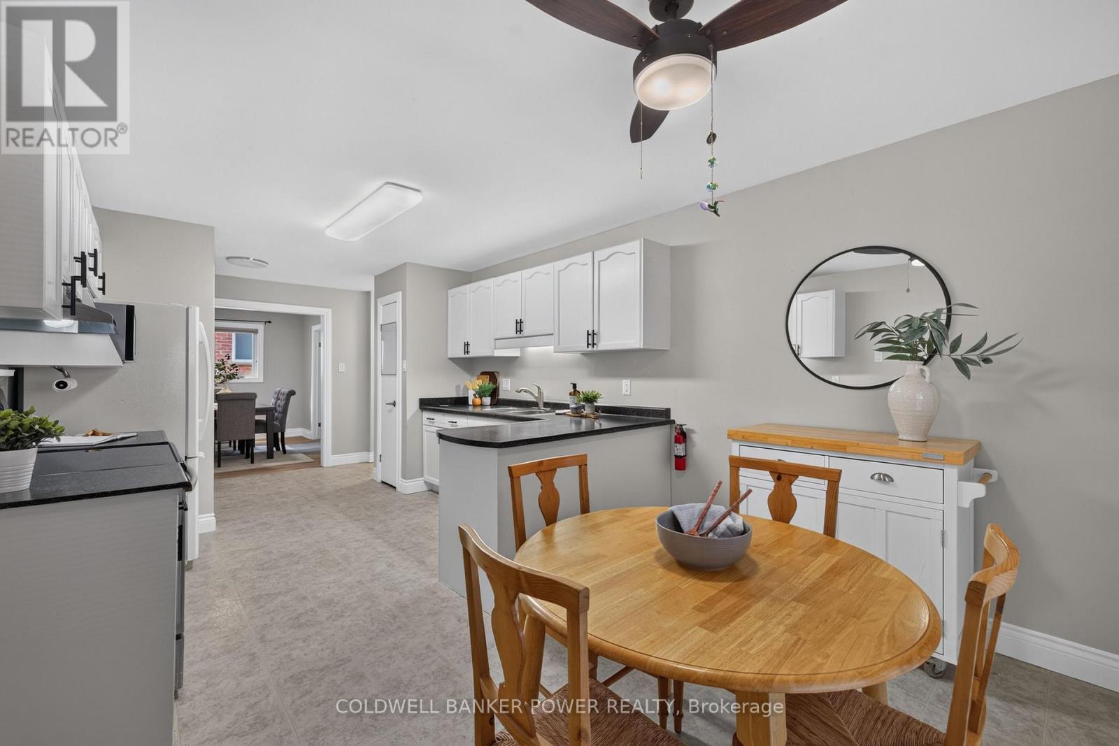 39 Shepherd Avenue Property Photo 16