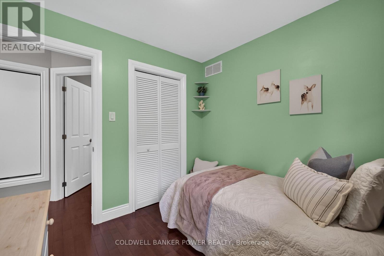 39 Shepherd Avenue Property Photo 22