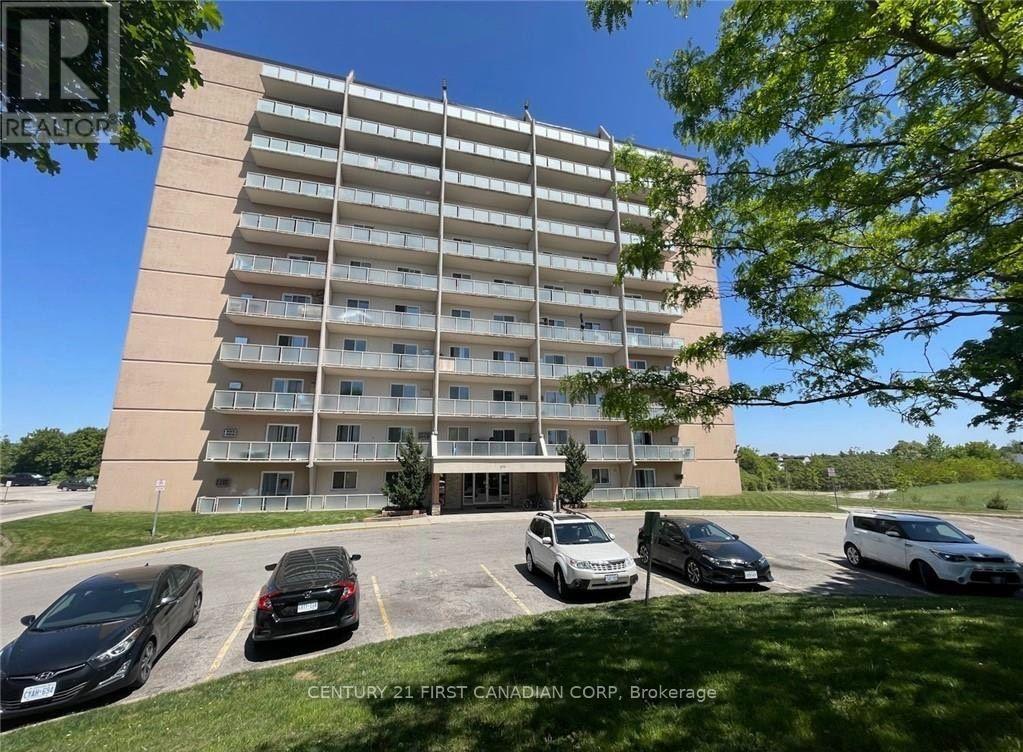 1011 - 573 Mornington Avenue Property Photo 2