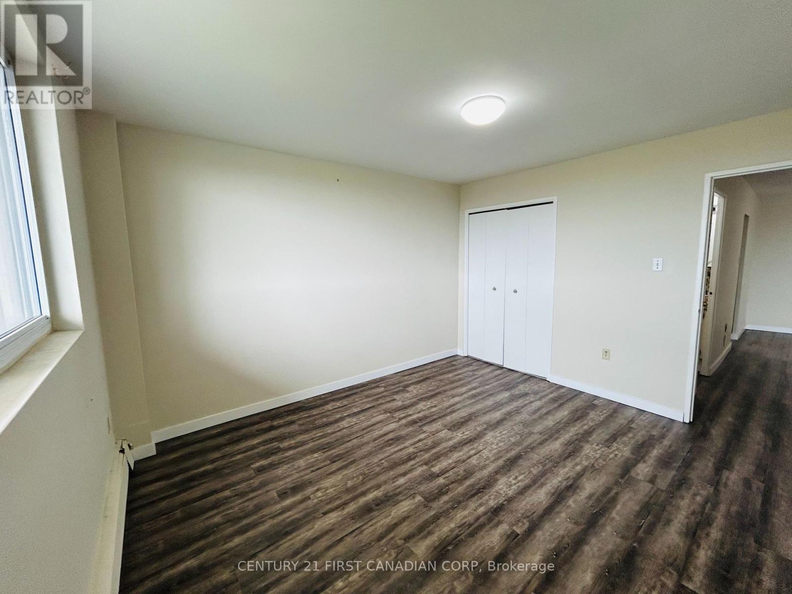 1011 - 573 Mornington Avenue Property Photo 9