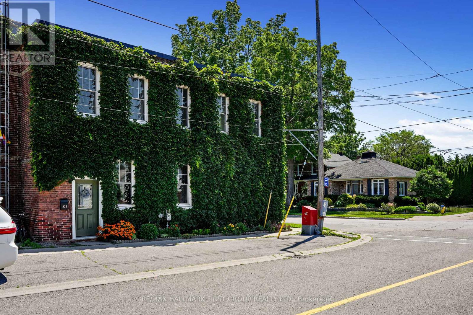 274 RIDOUT STREET Property Photo 1